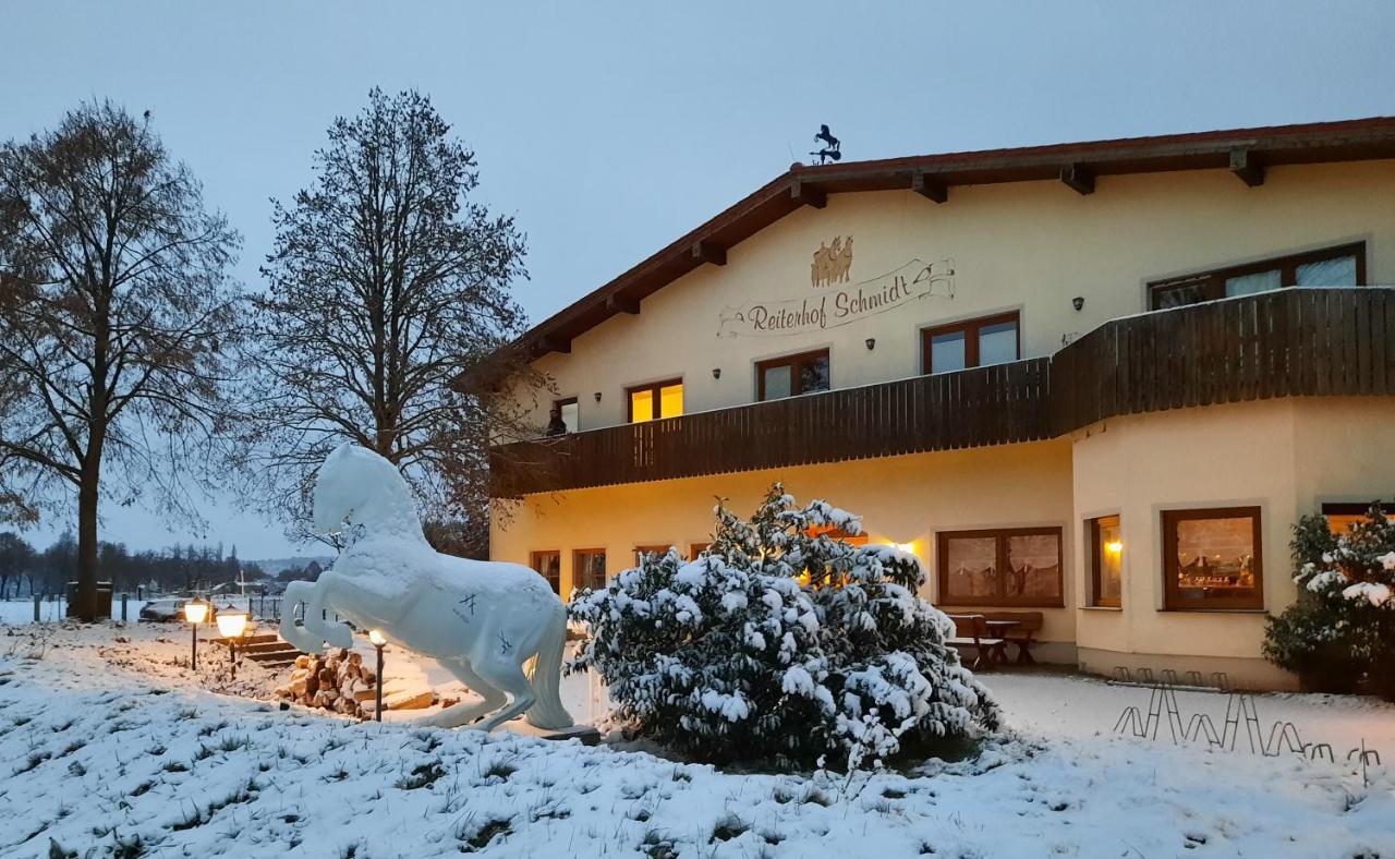 Reiterhof Schmidt, Gaststaette & Pension Golk Экстерьер фото